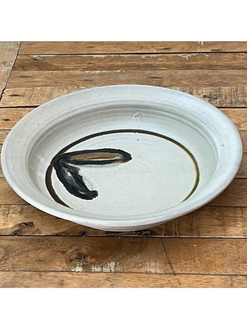 Houston Studio Art Ceramic Bowl 10" Ivory Matte w/ Leaf Design Inside